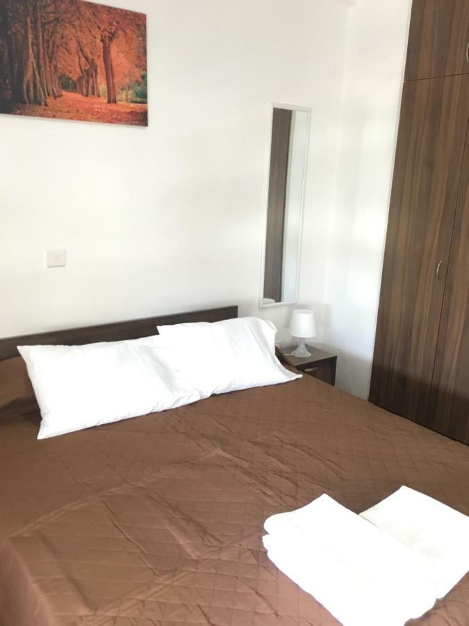 Larnaca Beach Apartment 44 Exterior foto