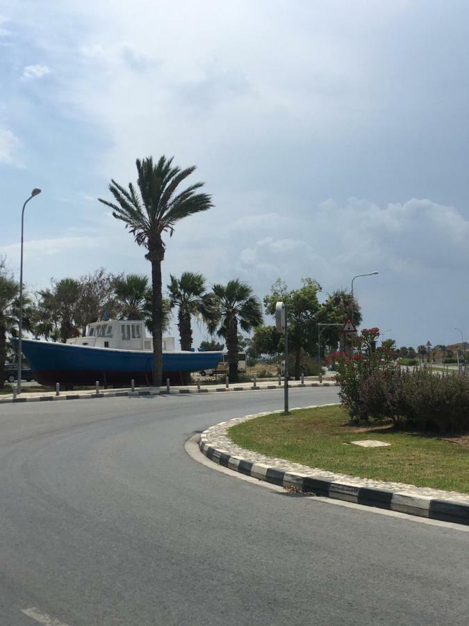Larnaca Beach Apartment 44 Exterior foto